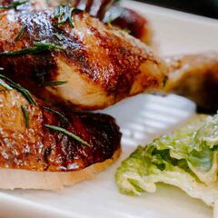 Supplér med ekstra tilbehør til buffet eller menu ud af huset jysk diner tlf. 70250102 brød